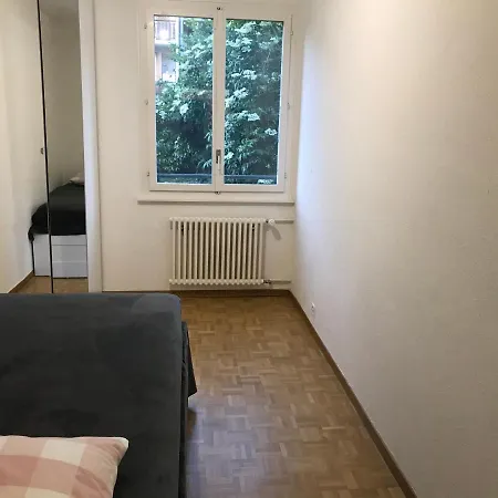 Séjour chez l'habitant Gva Bernex - Homestay Tramwaytpg14 - Viarhôna *